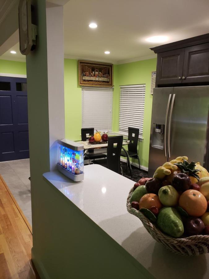 Comfortable Holiday Homestay Ню Йорк Екстериор снимка