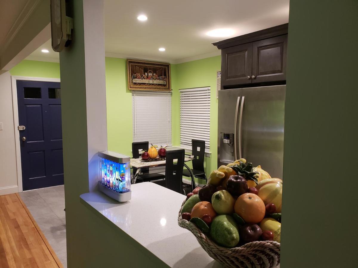 Comfortable Holiday Homestay Ню Йорк Екстериор снимка